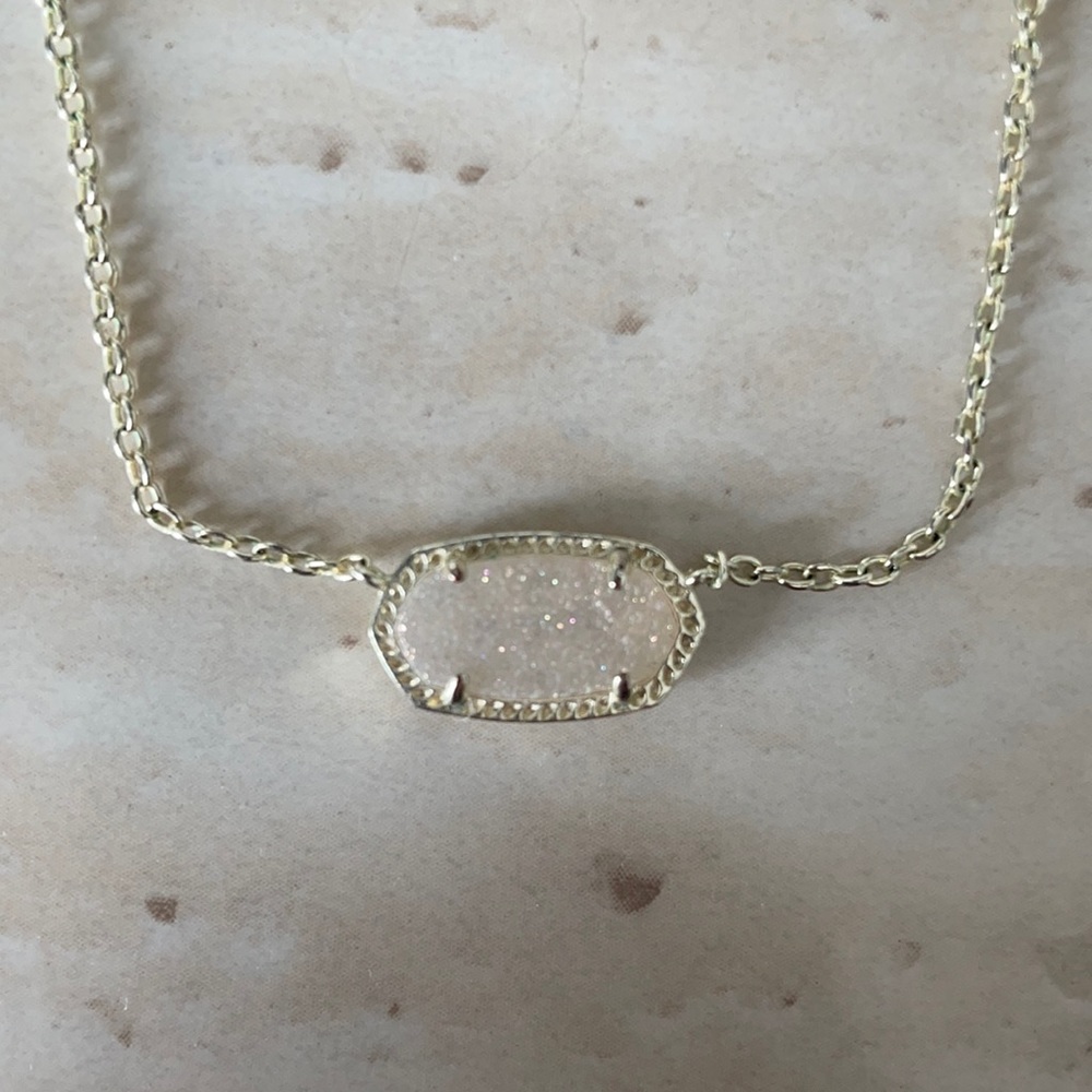Kendra Scott Elisa necklace
